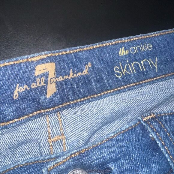 7 for all mankind The Ankle Skinny Jean with Raw Hem Size 31 EUC - Picture 6 of 11